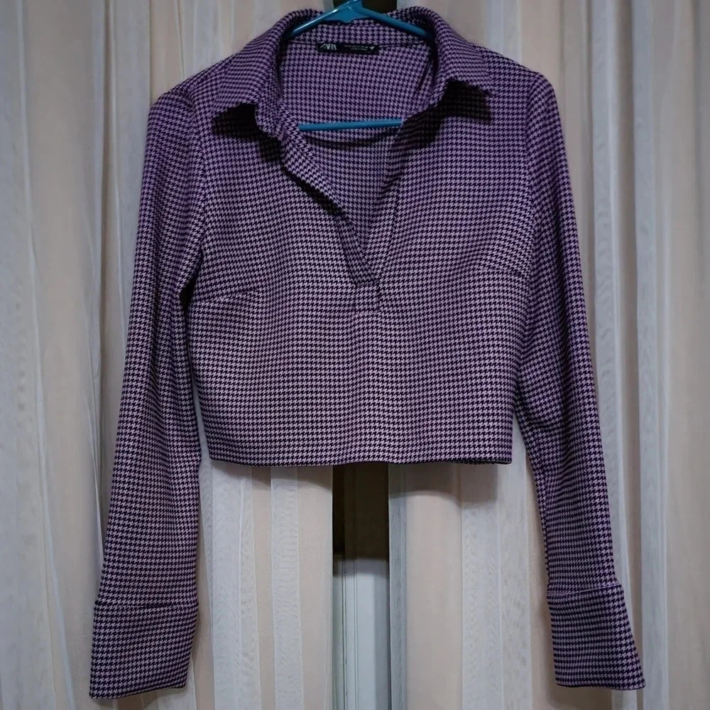 Zara Cropped V-Neck Collared Herringbone Print Top, Black & Pinkish Purple, EUC!